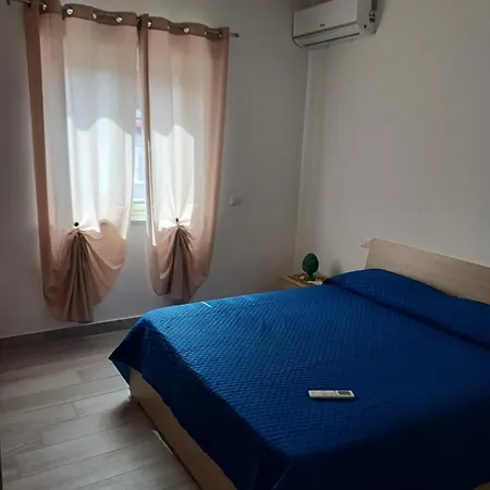 Borgo Marino Lejlighed