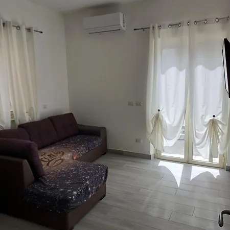 Borgo Marino Lejlighed